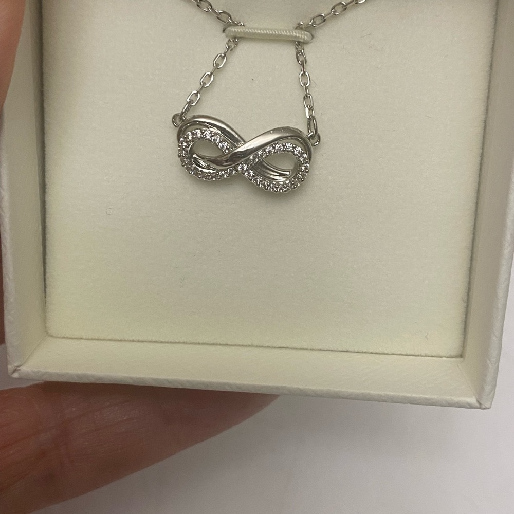 Holiday Sale Swarovski Hyperbola Infinity Crystal… - image 3